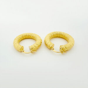 18K Yellow Gold Happy Heart Dangling Earrings